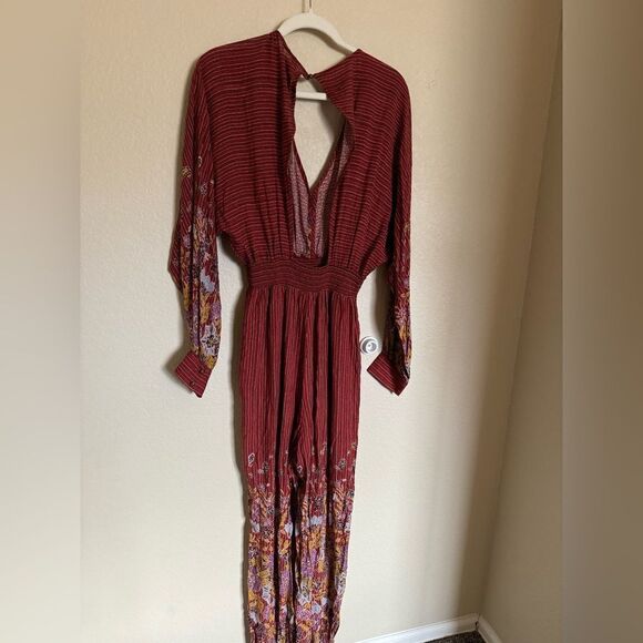 Anthropologie The Breezy Open-Back Jumpsuit Sz Small Bohemian Red Floral Details - Picture 9 of 9